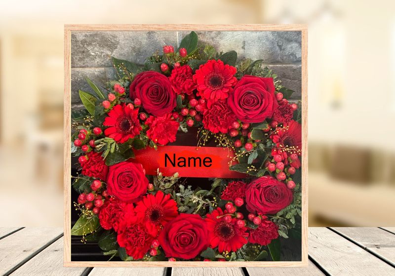Ruby Red Wreath