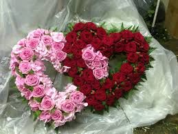 Rose Entwined Hearts Funeral Tribute