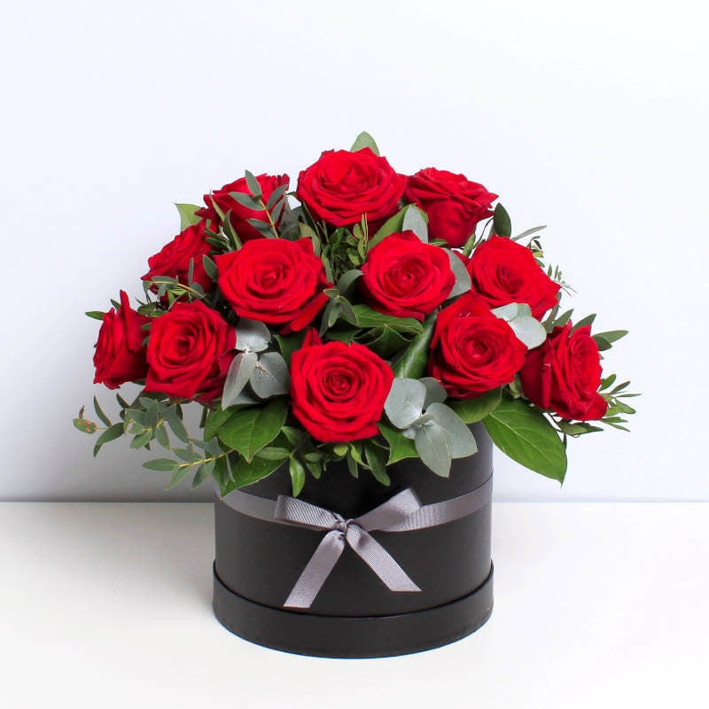 12 Red Rose Hat Box